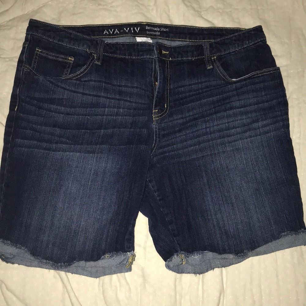 Ava and Viv Shorts